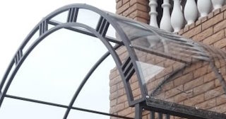 Кованные навесы над крыльцом дома в Рязани - купить по цене от 2095 руб